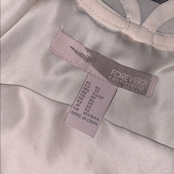 Forever21 - Picture 5 of 5